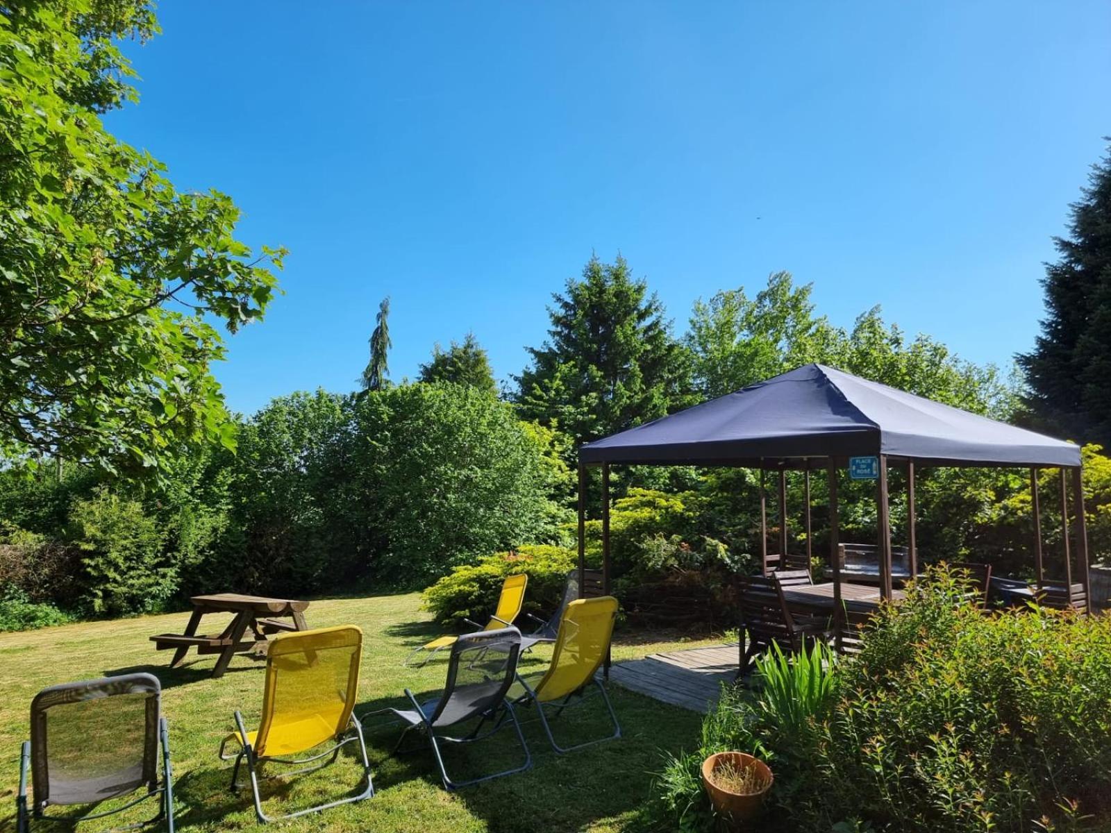 Les Glycines Villa Gouvy Exterior photo
